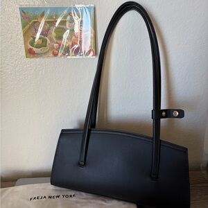 Freya Caroline Shoulder Bag